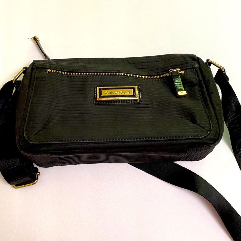 Calvin Klein Crossbody